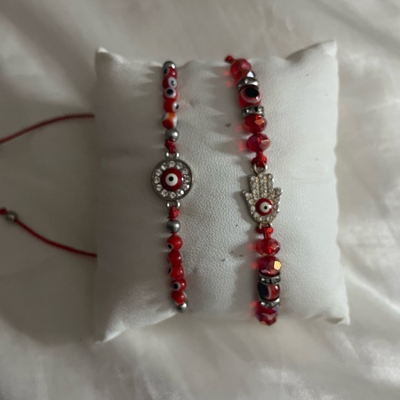 Red bracelets - Picture 2 of 2
